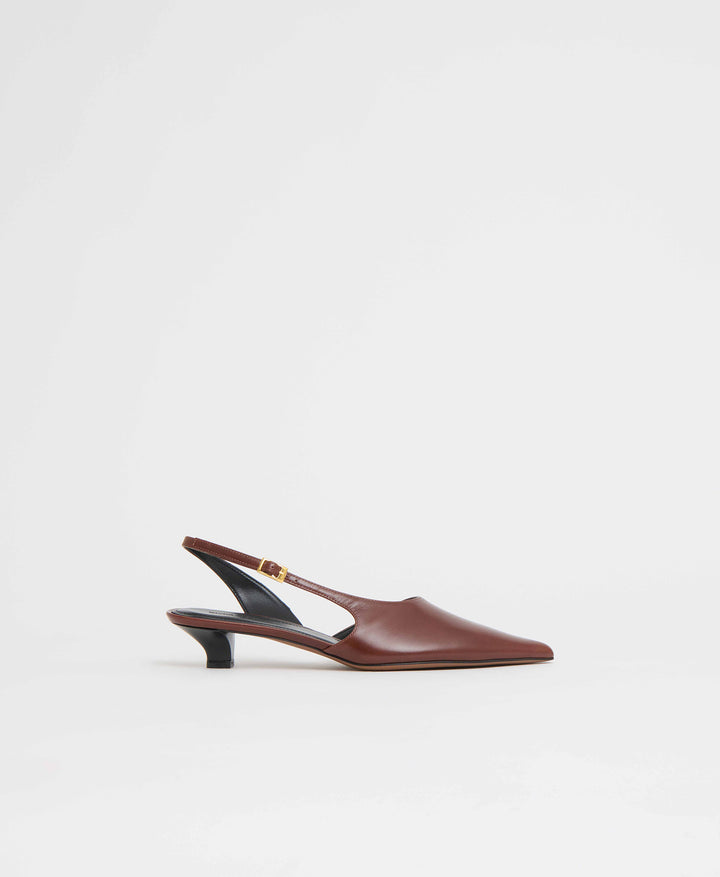 Anna Slingback - Sequoia - View 1