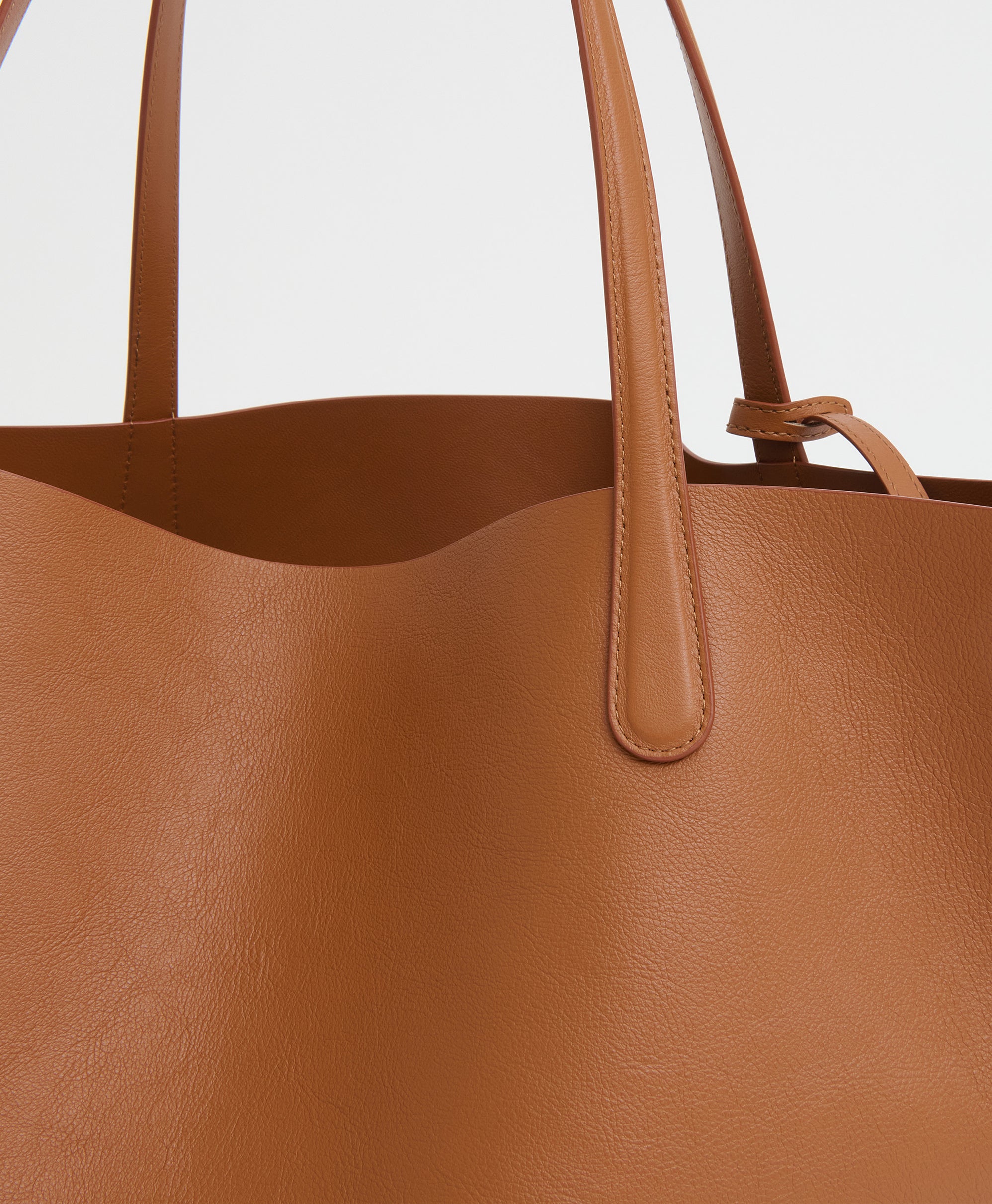 Everyday Soft Tote - Tan