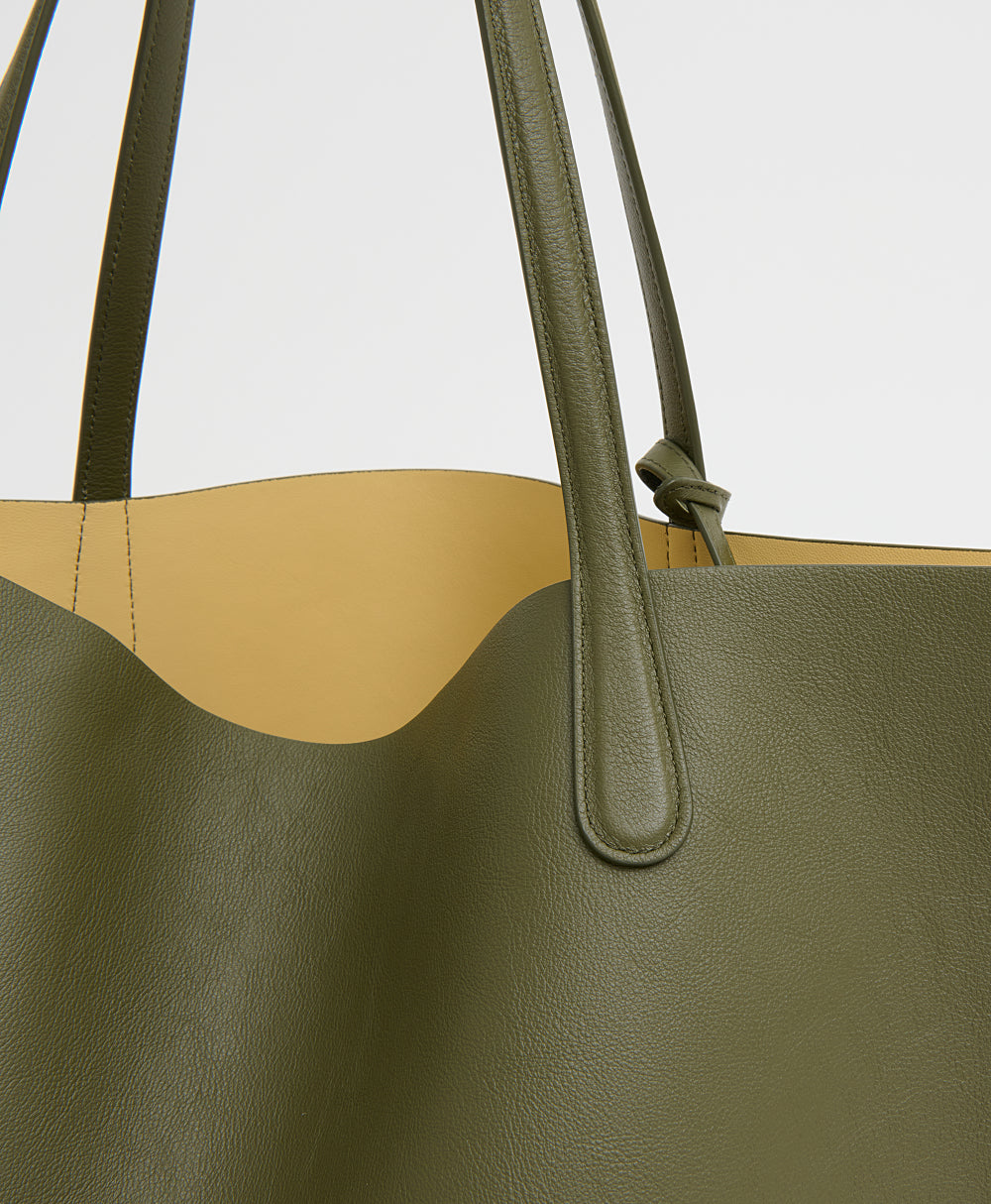 Everyday Soft Tote - Cardamom/Naples