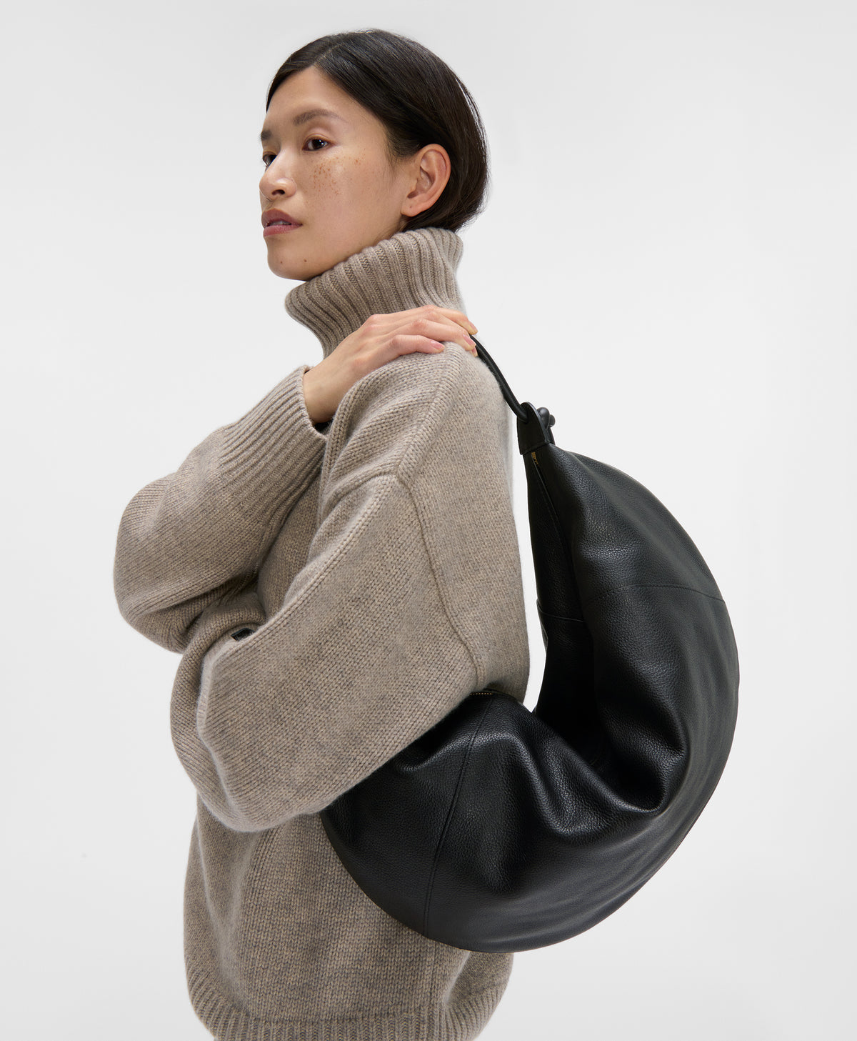 Fortuna Bag - on model