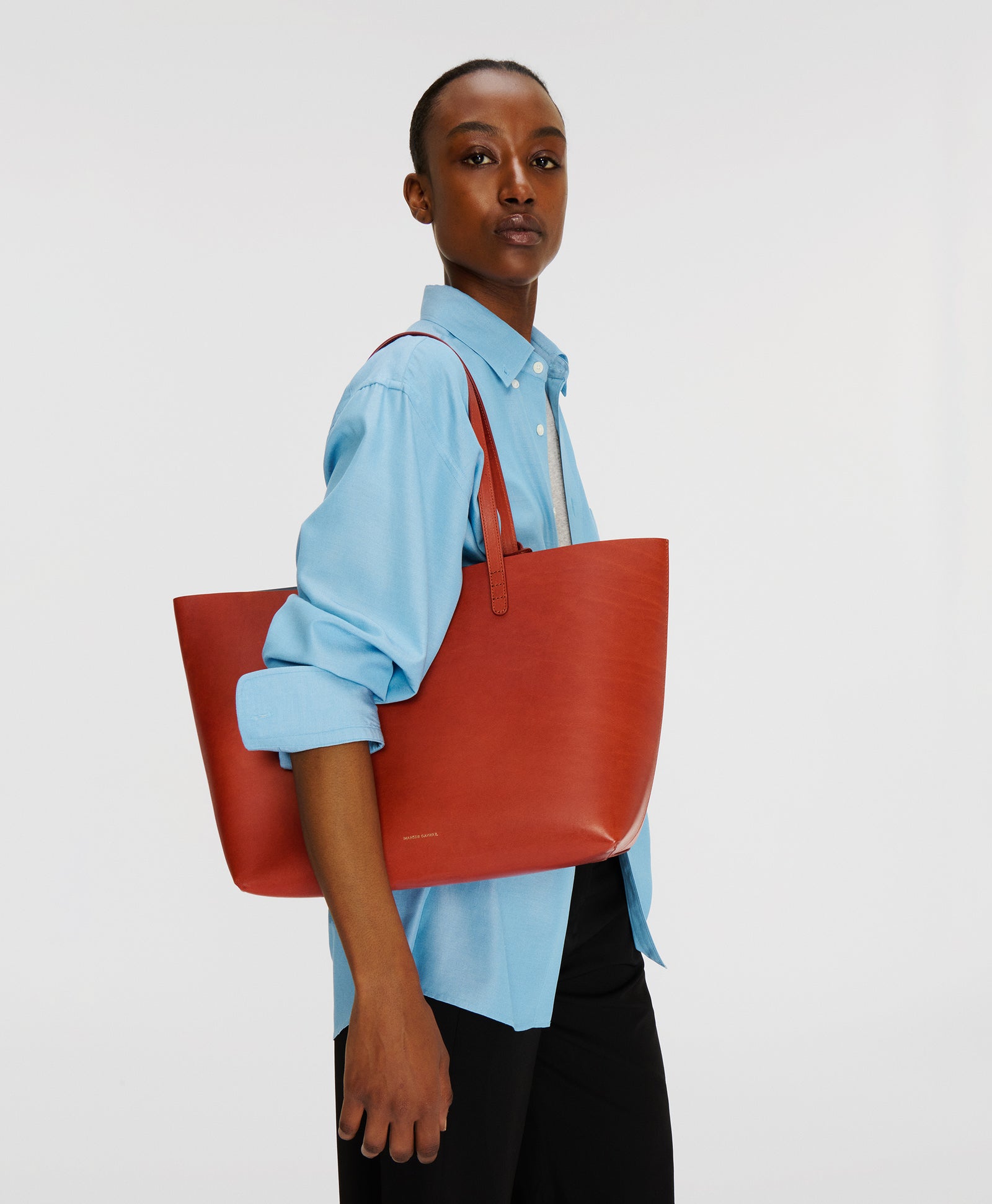 Large Tote - on model