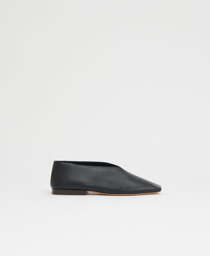 Square Soft V - Black - View 1