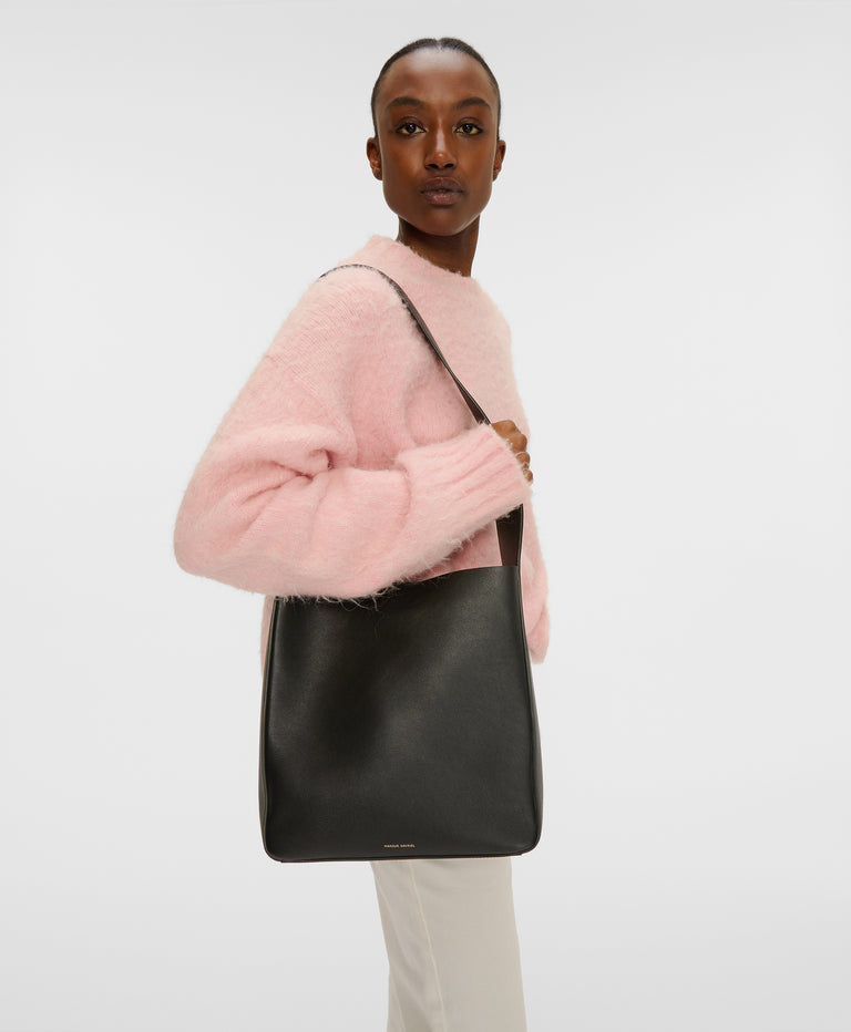 Box Tote - on model