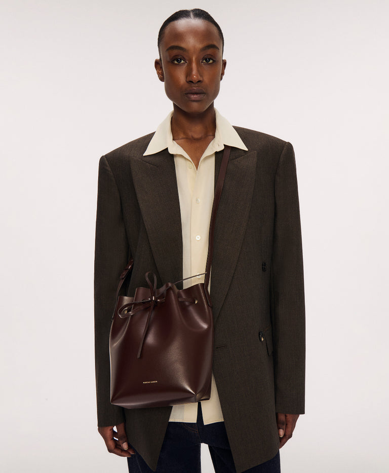 Mini Bucket - Chocolate/Warm Grey on model