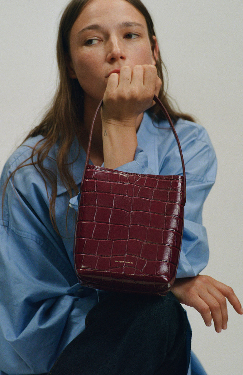 MANSUR GAVRIEL | Designed in New York City and made in Italy. MANSUR GAVRIEL | Designed in New York City and made in Italy.