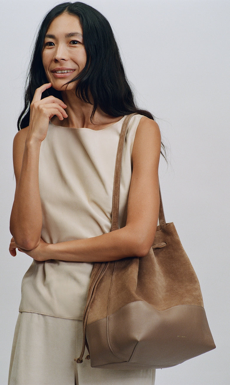 【limoncello】MANSUR GAVRIEL ネイビー ミュール limoncello様専用】MANSUR GAVRIEL ネイビー ミュール - メルカリ