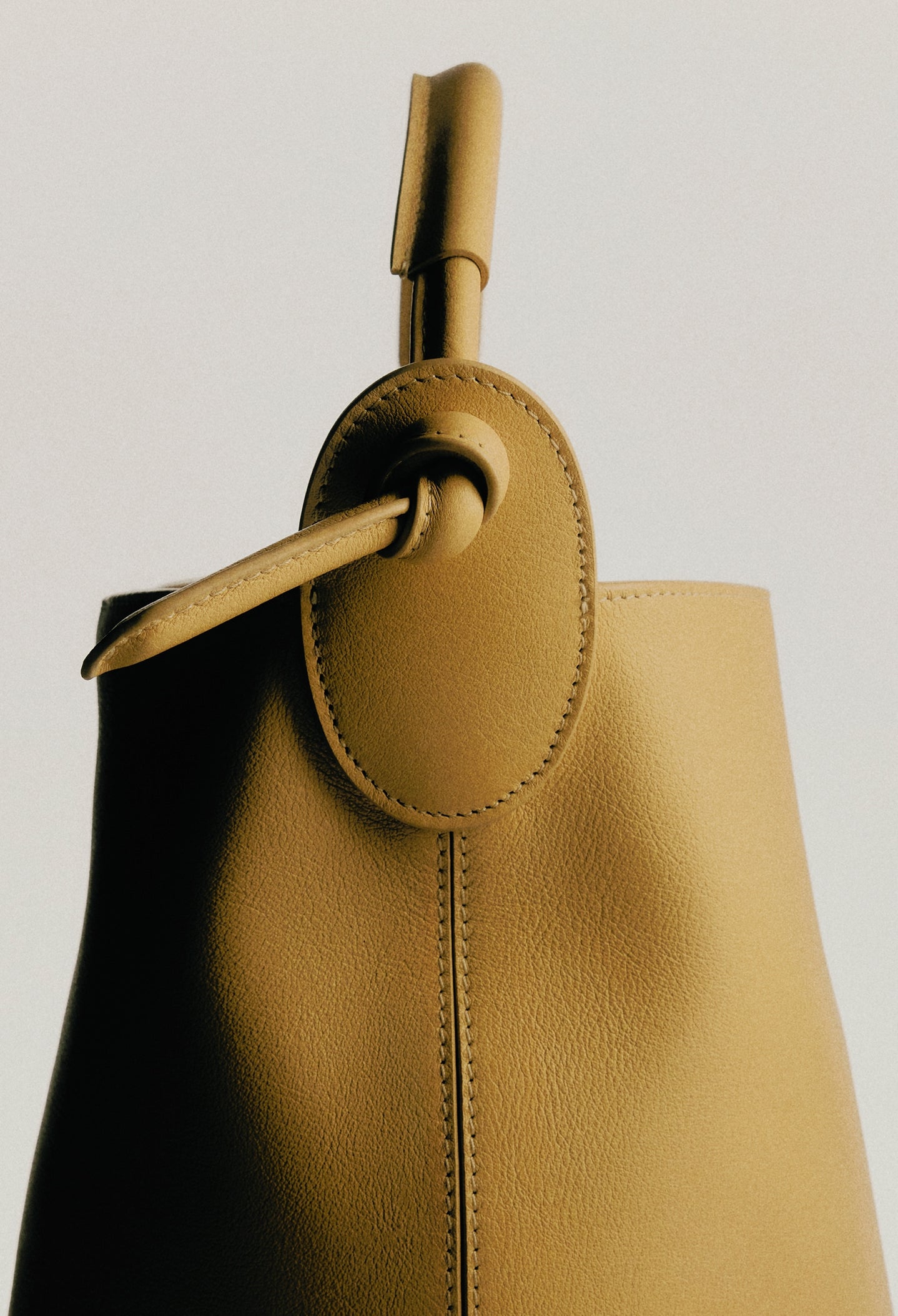 MANSUR GAVRIEL♡ 黒 スエード ミュール Mansur Gavriel Woven Sandals | Black | FARFETCH