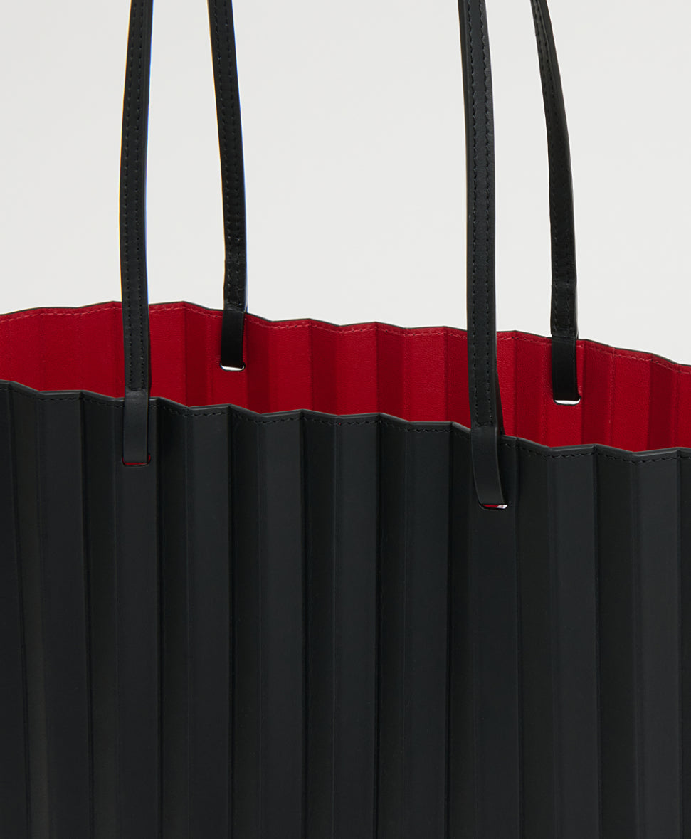 Large Pleated Filo Tote - Black/Flamma