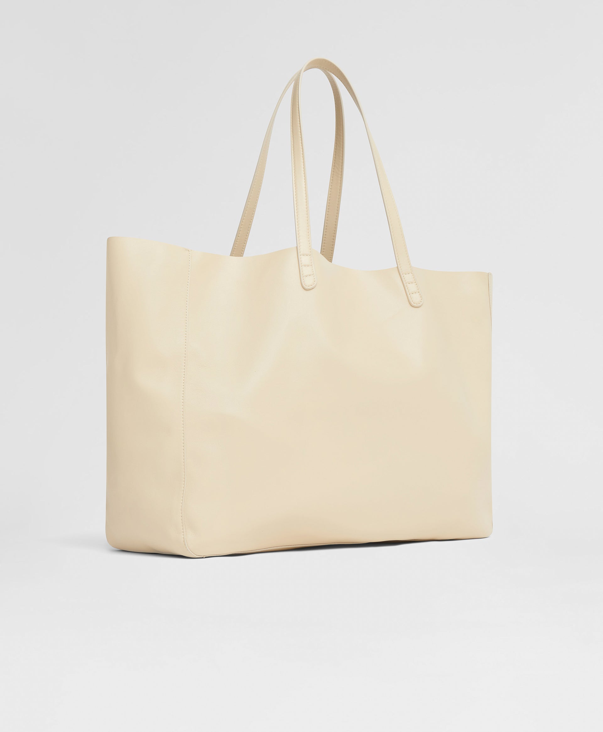 chrome industries juno travel tote bag Mansur Gavriel - Jasmine 21100150150Y-HIVYL Bellroy All Conditions Wallet Body color:Green and Black welded TPU liner to