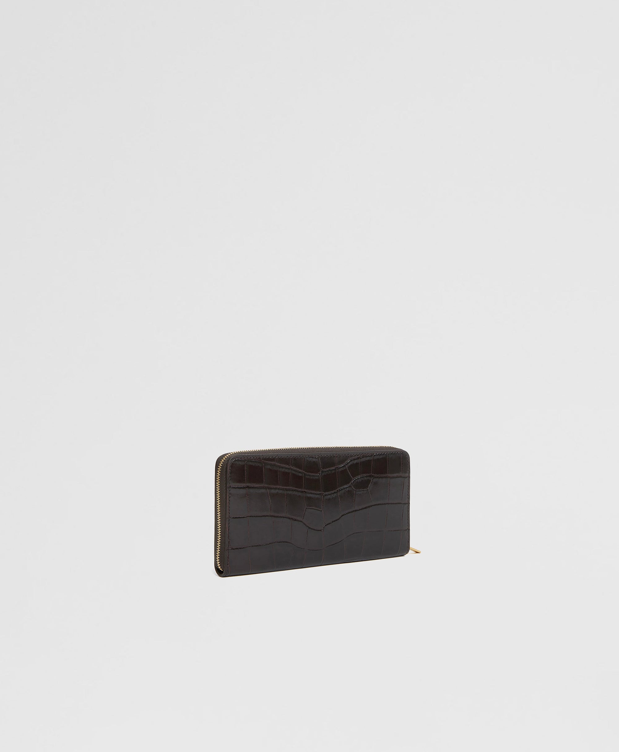 Two-toned leather wallet with wraparound zip