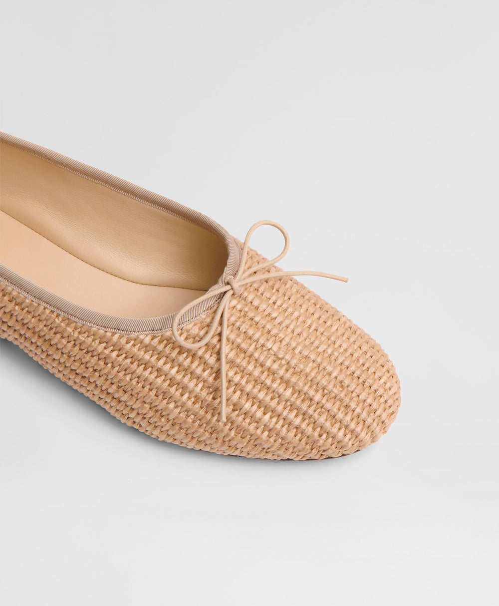 Dream Ballerina  -  Natural Raffia